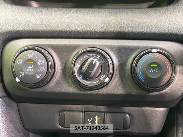 Toyota YARIS 2022-11 290790-5