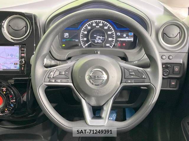 Nissan NOTE 2018-09 280018-11