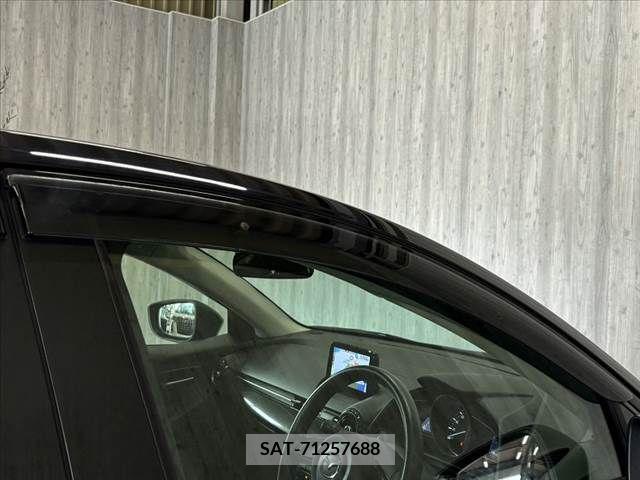 Mazda DEMIO 2019-06 347962-27