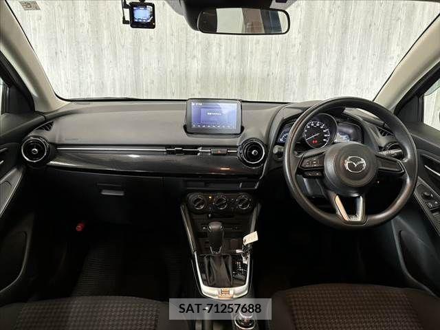 Mazda DEMIO 2019-06 347962-1