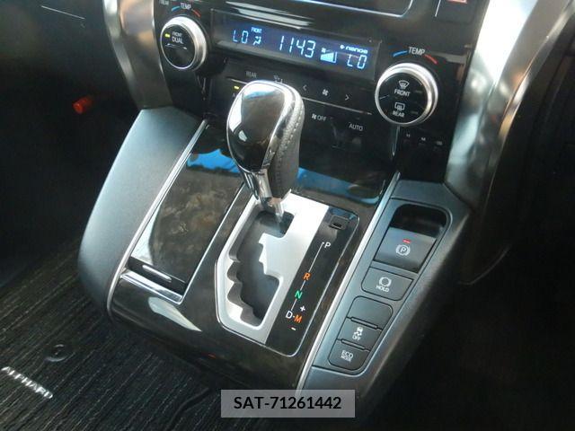 Toyota ALPHARD 2016-09 213538-14