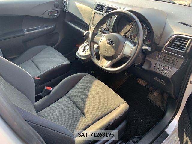 Subaru TREZIA 2011-09 239051-2