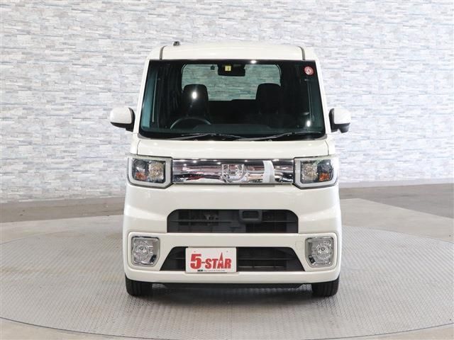 Daihatsu WAKE 2015-07 11825-5