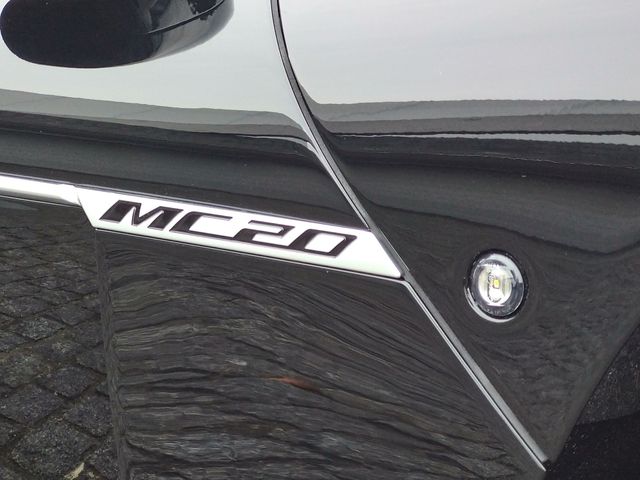 Maserati MC20 2023-06 11333-27