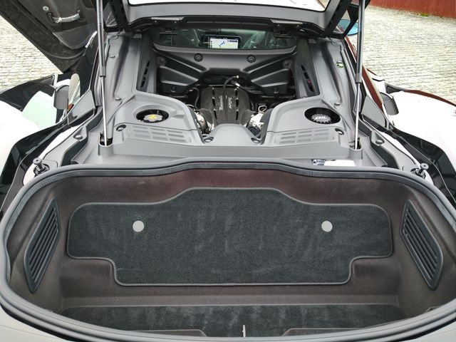 Maserati MC20 2023-06 11333-25