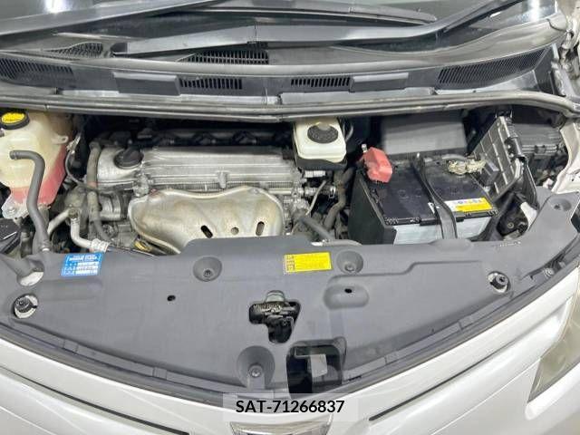 Toyota ESTIMA 2009-10 268698-19