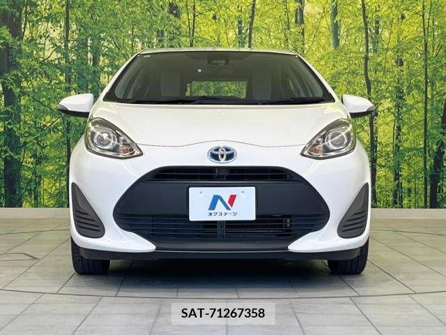 Toyota AQUA 2019-03 329356-15