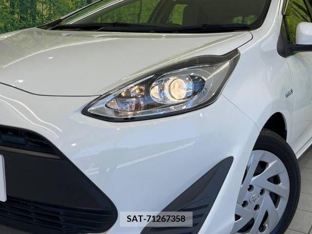 Toyota AQUA 2019-03 329356-13