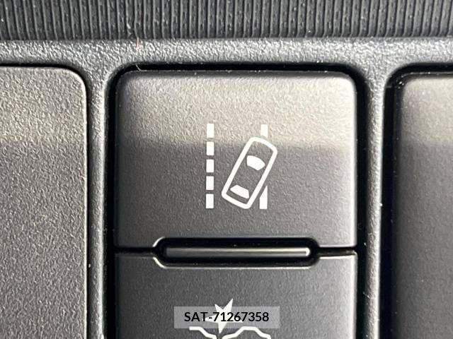 Toyota AQUA 2019-03 329356-6