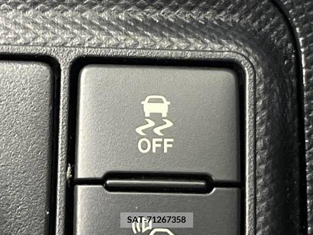 Toyota AQUA 2019-03 329356-5