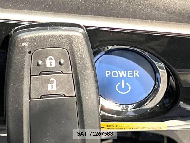 Toyota PRIUS 2021-03 218923-7