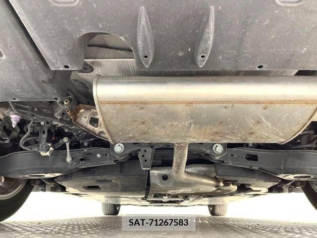 Toyota PRIUS 2021-03 218923-19