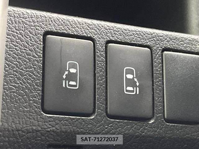 Toyota VOXY 2011-04 248202-4