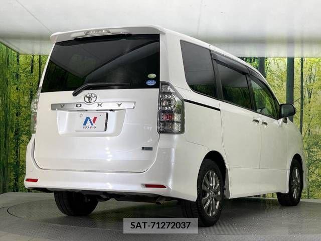 Toyota VOXY 2011-04 248202-18