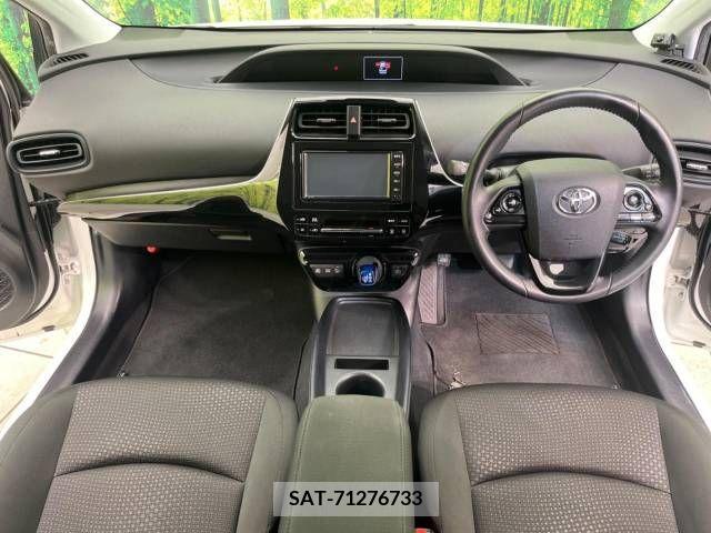 Toyota PRIUS 2019-03 281704-1