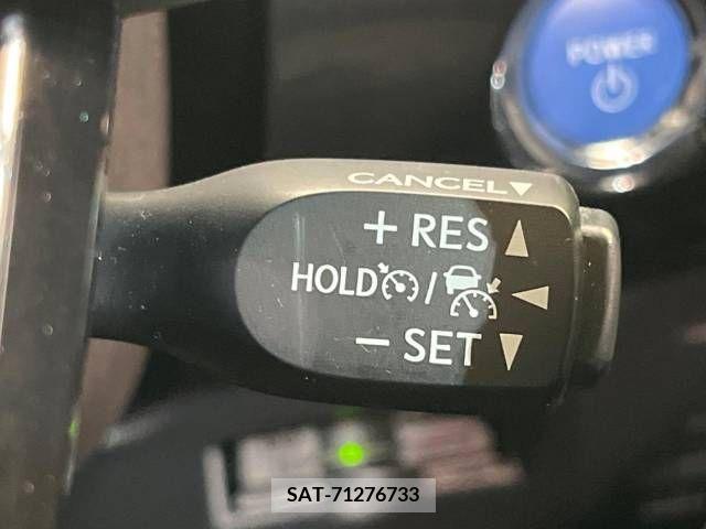 Toyota PRIUS 2019-03 281704-4