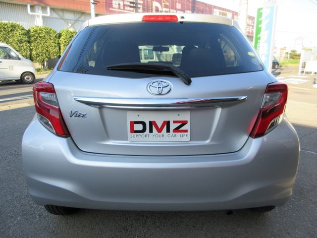 Toyota VITZ 2015-10 13154-3
