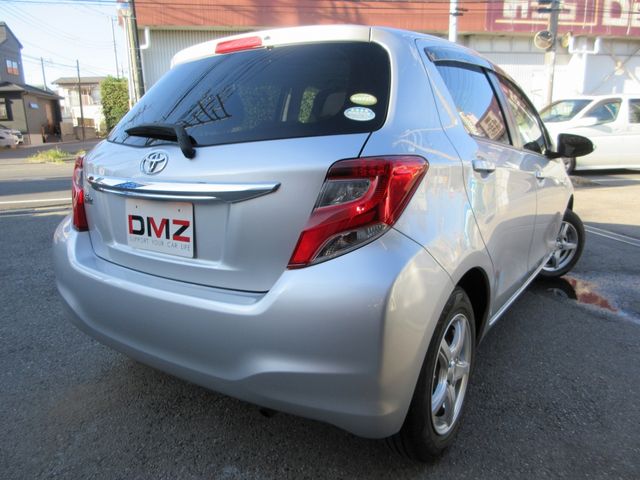 Toyota VITZ 2015-10 13154-5