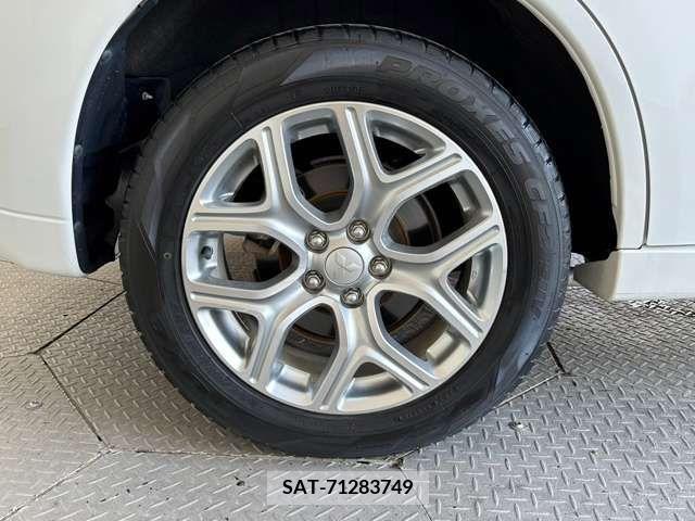Mitsubishi OUTLANDER PHEV 2013-11 281117-13