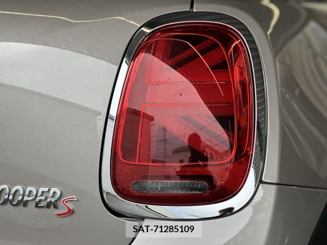 Bmw MINI 2021-08 337221-26