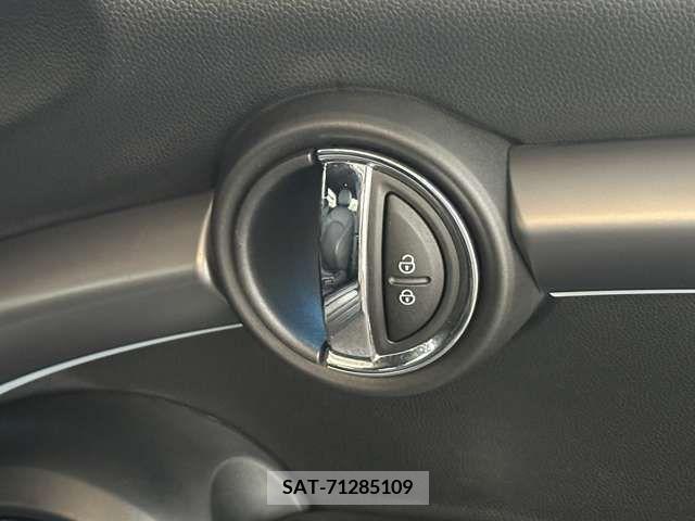Bmw MINI 2021-08 337221-6