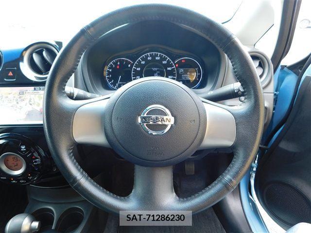 Nissan NOTE 2013-03 213535-23
