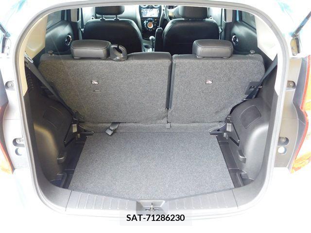 Nissan NOTE 2013-03 213535-9
