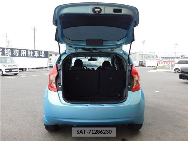 Nissan NOTE 2013-03 213535-8