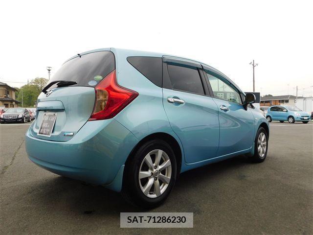 Nissan NOTE 2013-03 213535-5