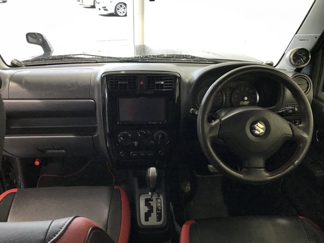 Suzuki JIMNY 2012-12 187056-1