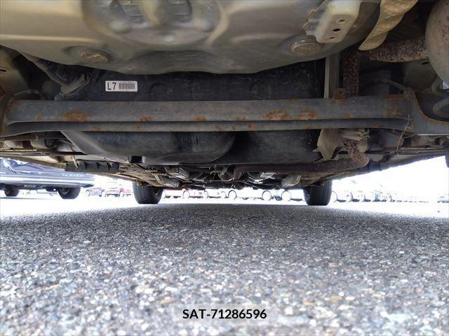 Toyota VITZ 2019-04 308729-6