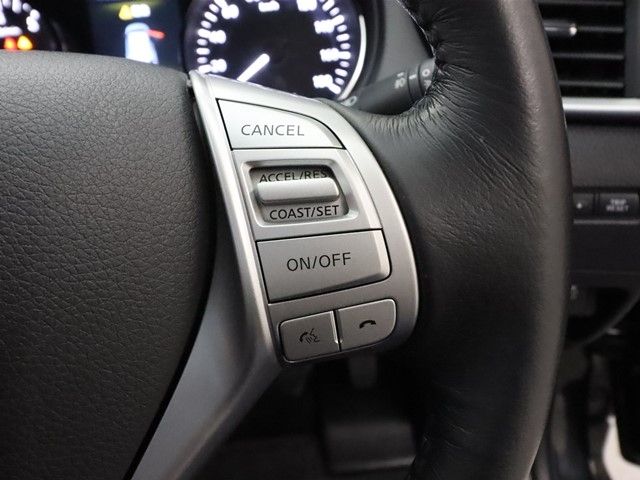 Nissan X-TRAIL 2017-03 186694-12