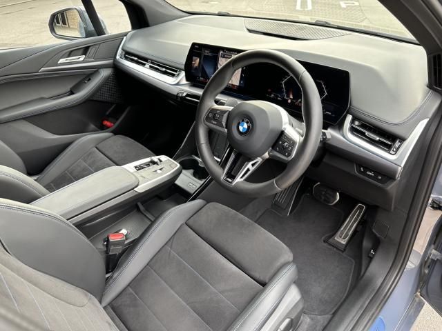 Bmw 2 SERIES 2022-09 195384-1