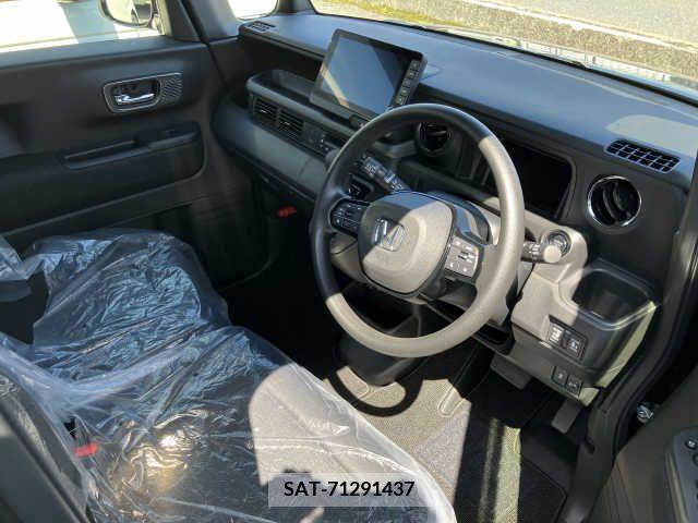 Honda N BOX CUSTOM 2024-02 279174-1