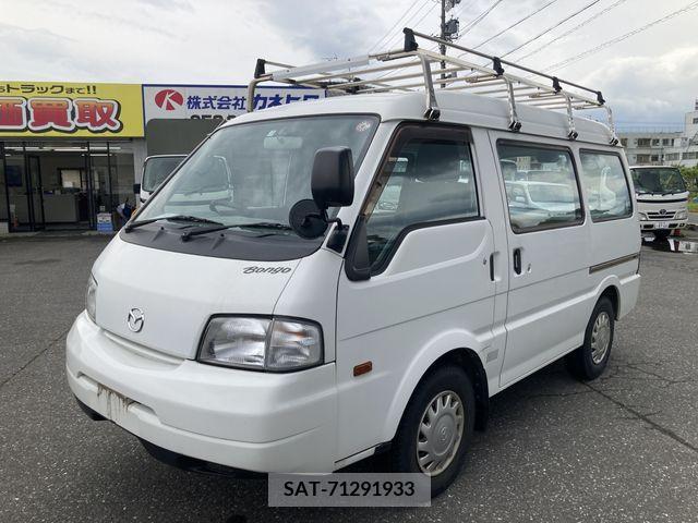 Mazda BONGO VAN 2017-03 372973-21