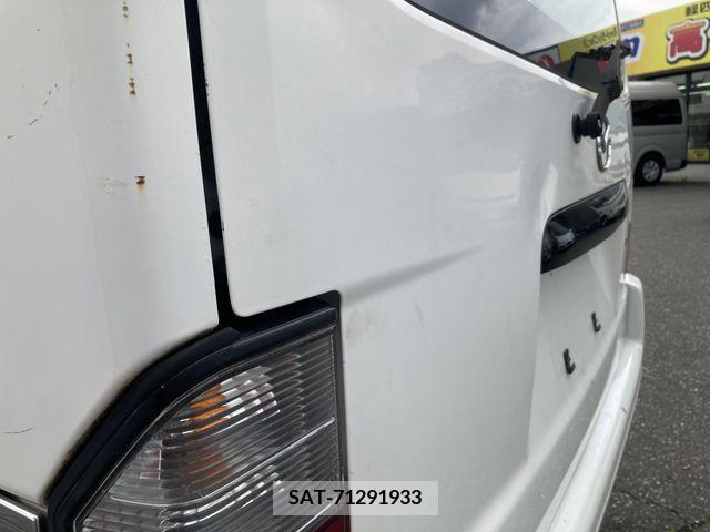 Mazda BONGO VAN 2017-03 372973-14
