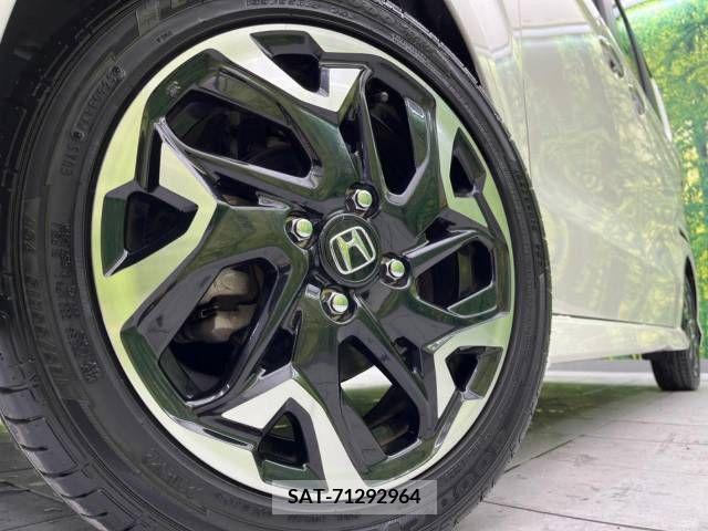 Honda N BOX CUSTOM 2018-01 243235-13