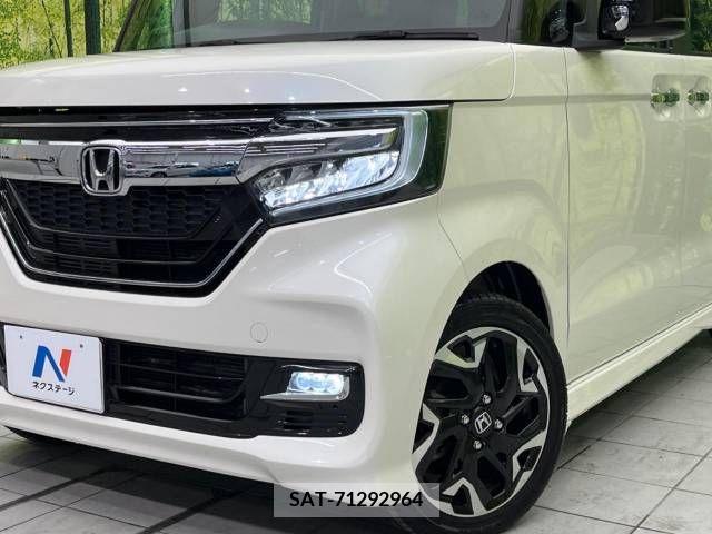 Honda N BOX CUSTOM 2018-01 243235-12