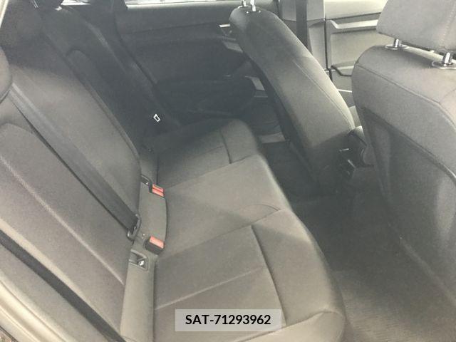 Audi A3 SEDAN 2021-08 318071-17