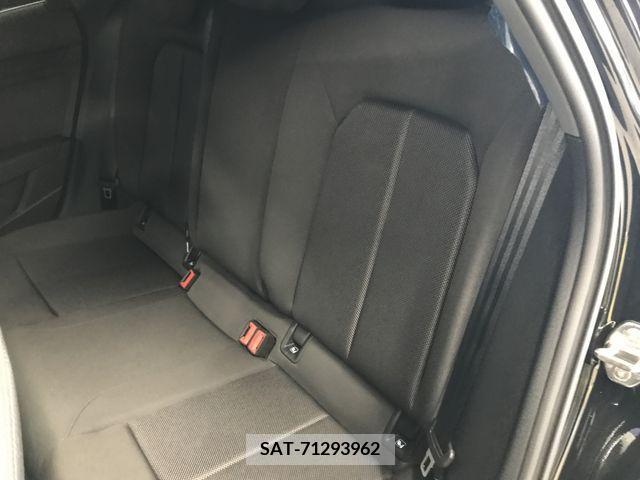 Audi A3 SEDAN 2021-08 318071-16