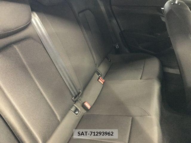 Audi A3 SEDAN 2021-08 318071-18