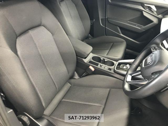 Audi A3 SEDAN 2021-08 318071-12