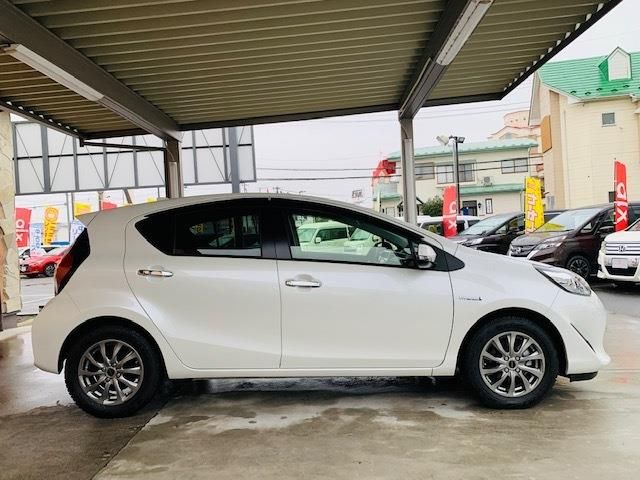 Toyota AQUA 2018-10 463-3