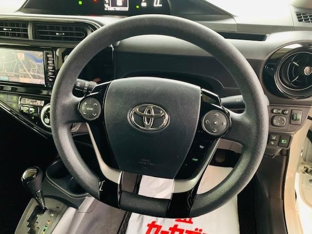 Toyota AQUA 2018-10 463-23