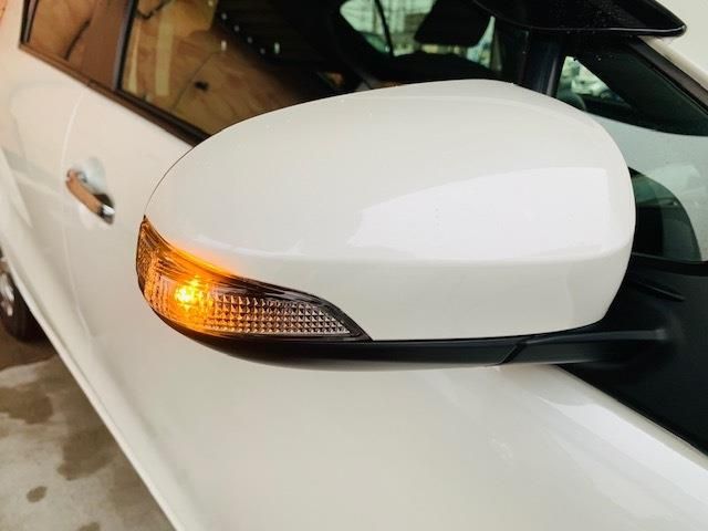 Toyota AQUA 2018-10 463-12
