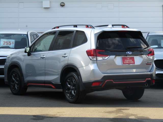 Subaru FORESTER 2019-02 10827-4