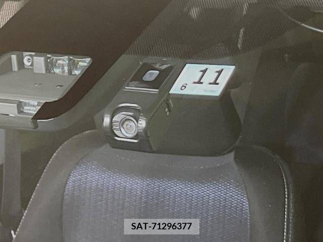 Toyota VITZ 2017-10 384200-5