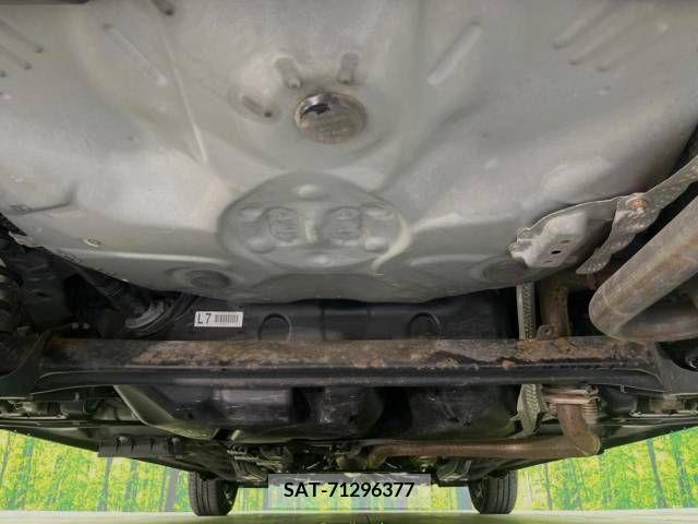 Toyota VITZ 2017-10 384200-19