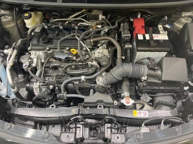 Toyota YARIS CROSS 2023-03 196047-18
