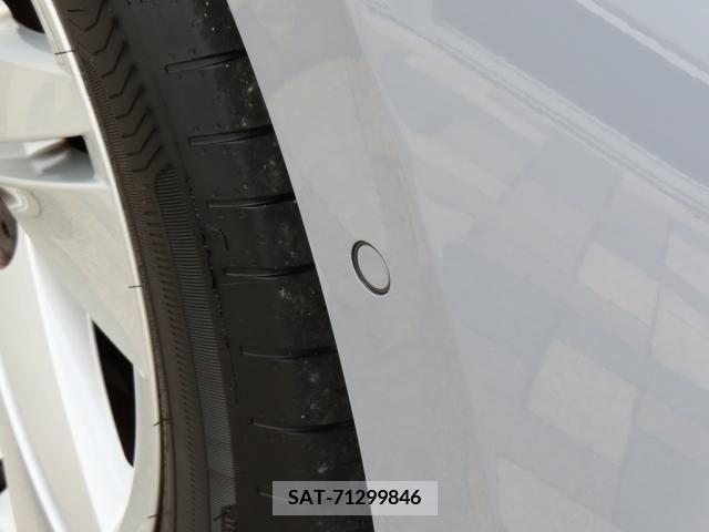 VolksWagen GOLF 2021-08 290318-9